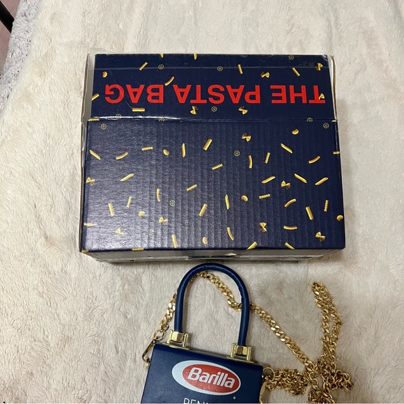 THE PASTA BAG by Nikolas Bentel new never used comes with original box - Picture 6 of 7